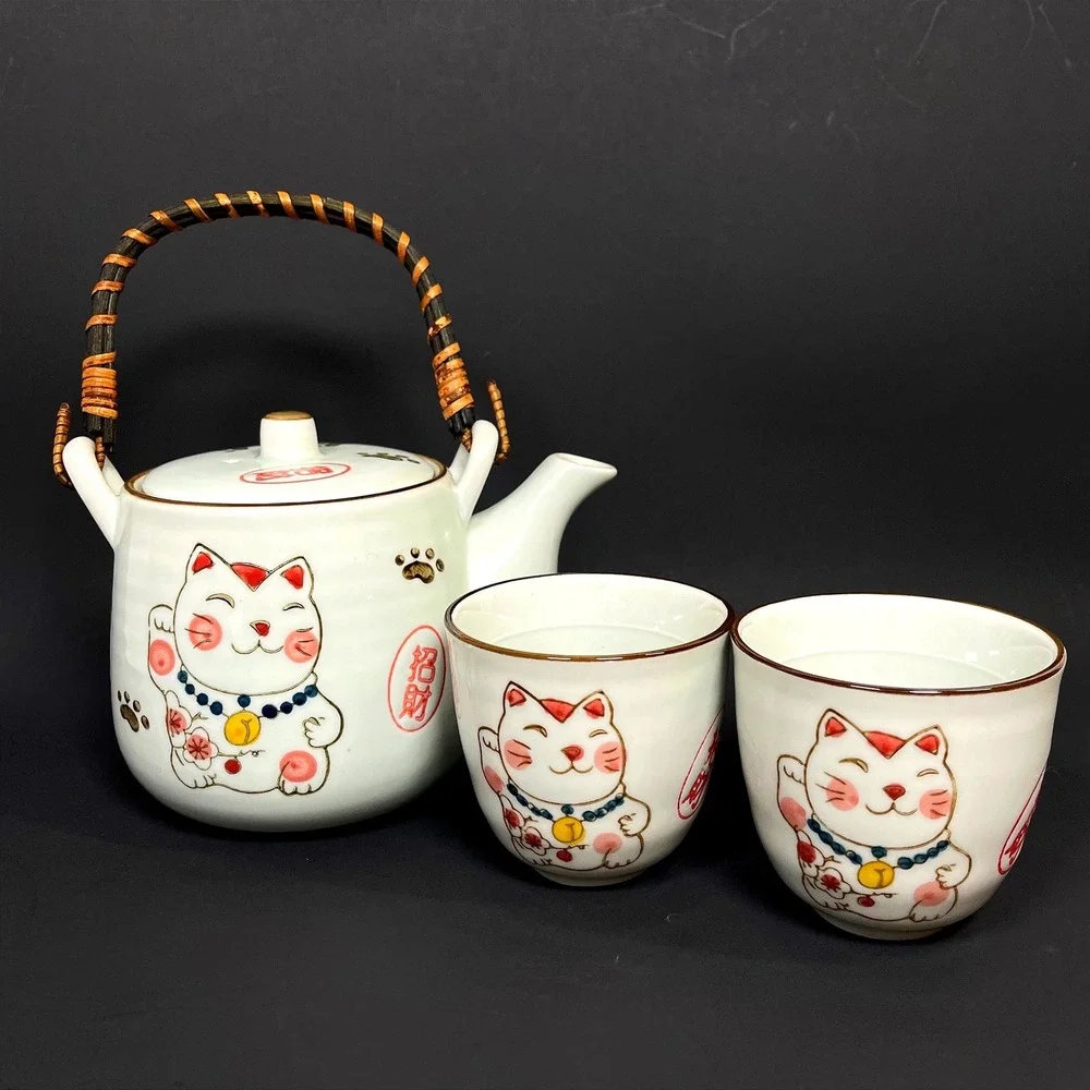 Maneki Neko Lucky Cat Japanese Ceramic Teapot and 2 Cup Set White Lucky Charm